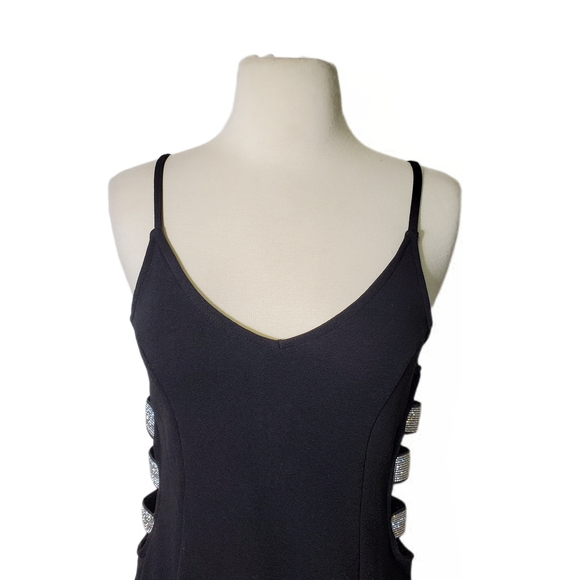 Mini Dress Almost Famous Backless Cutout Fitted Spaghetti Strap Black Dress NWOT - Picture 9 of 16